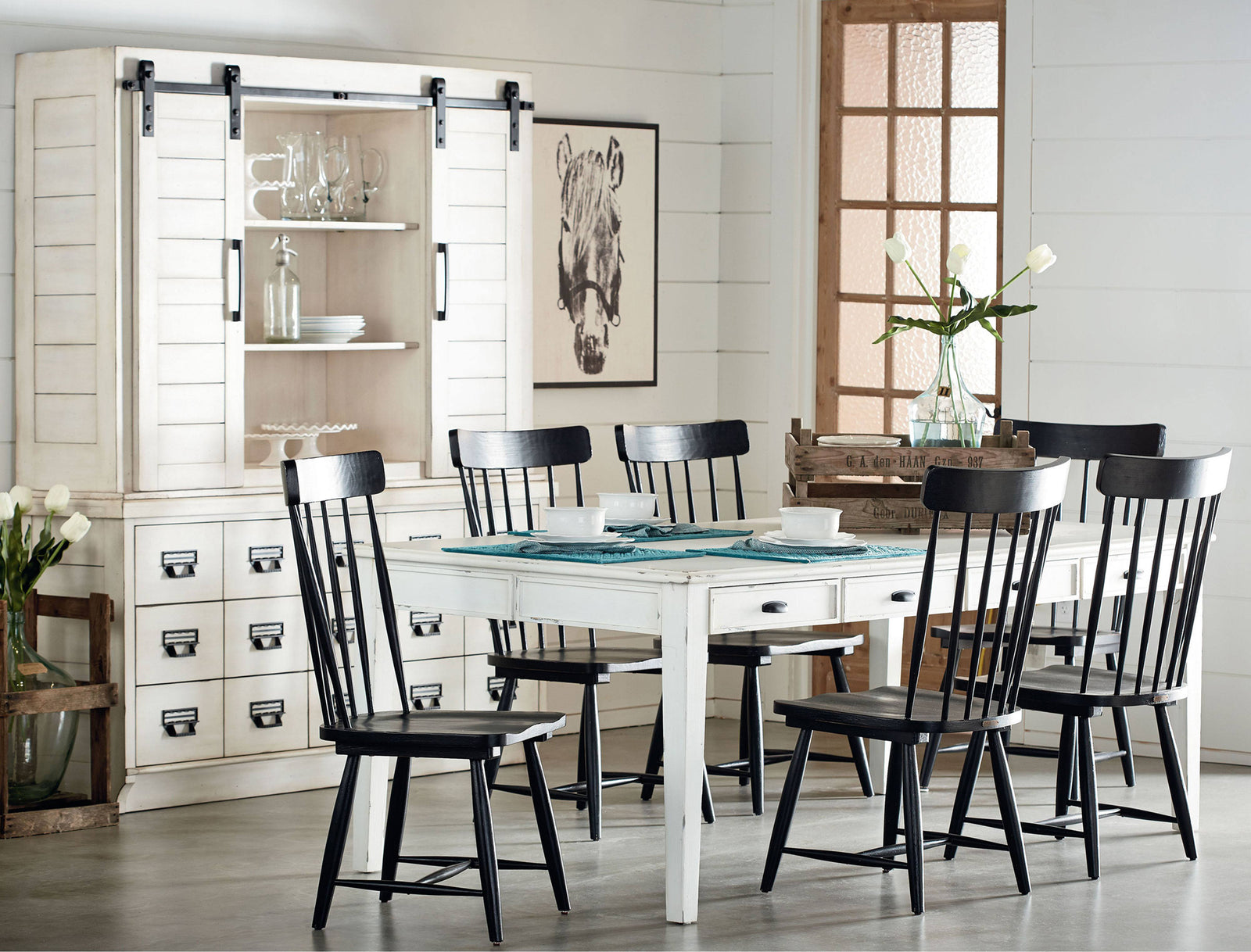 Farmhouse Dining Room