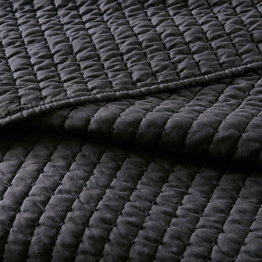 Keaton Black Coverlet Set