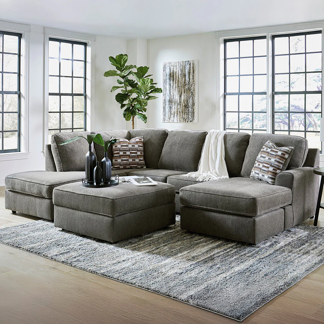 Ophannon Sectional with Chaise