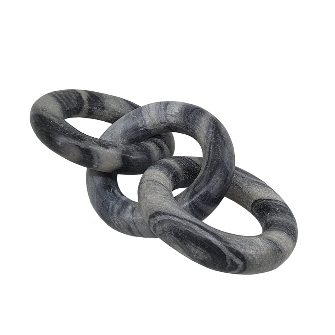 Cadena de mármol gris