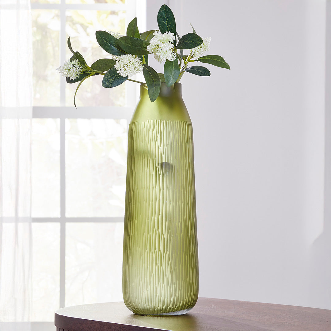 Scottyard Vase II