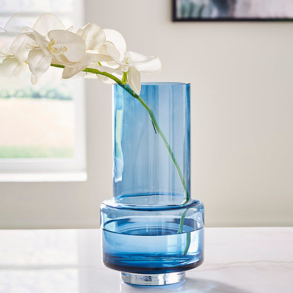 Bealen Vase I