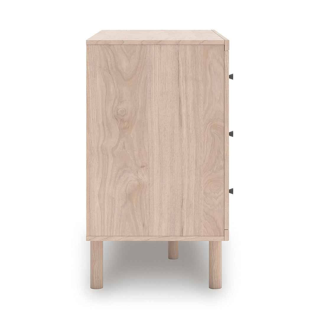 Arloster Dresser
