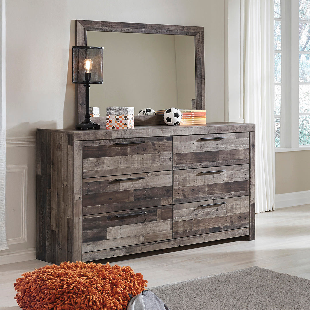 Derekson Dresser