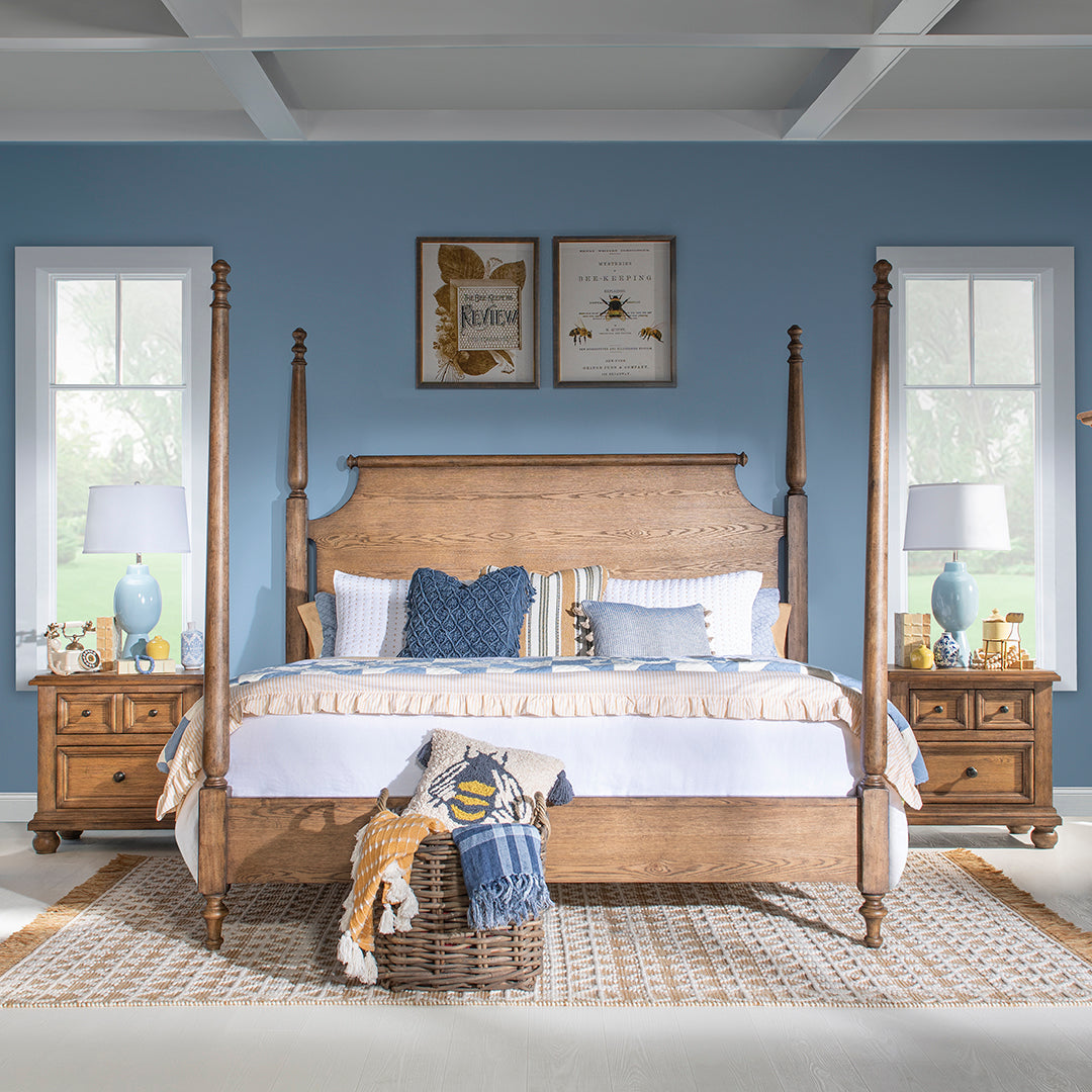 Vintage Market Poster Bed