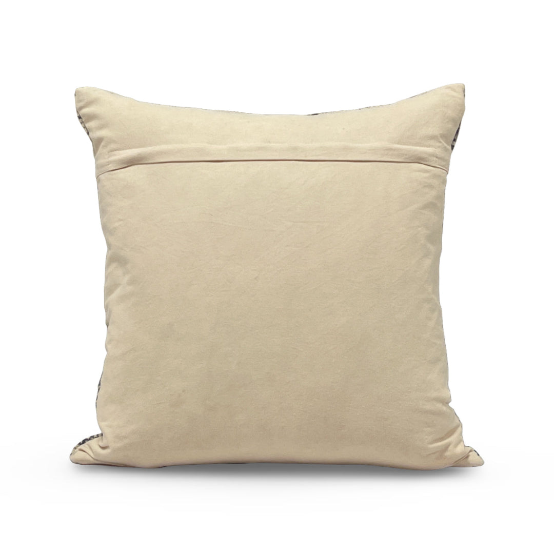 Janya Pillow