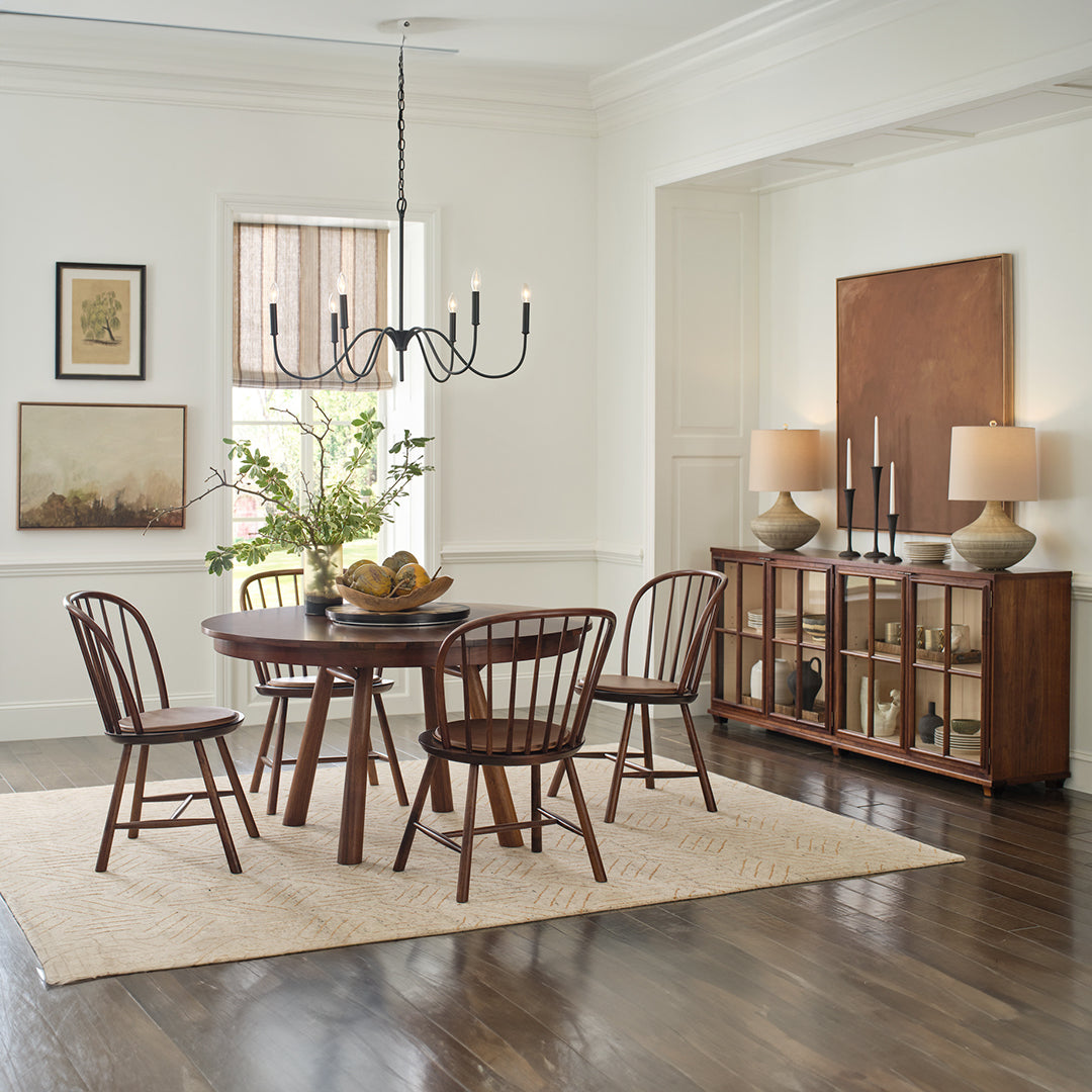 Hudson Valley Round Dining Table
