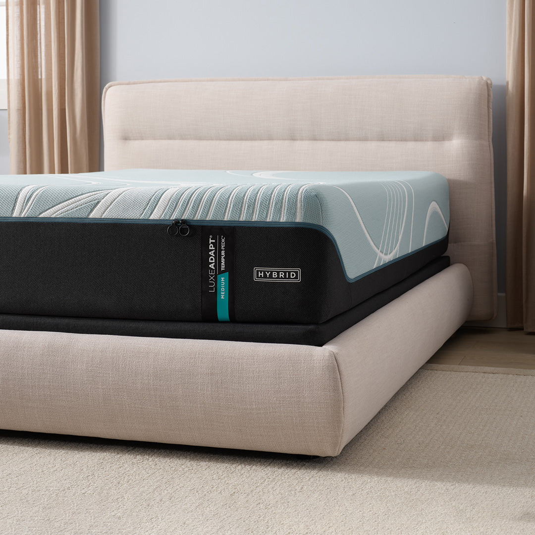 LuxeAdapt Medium Hybrid Mattress