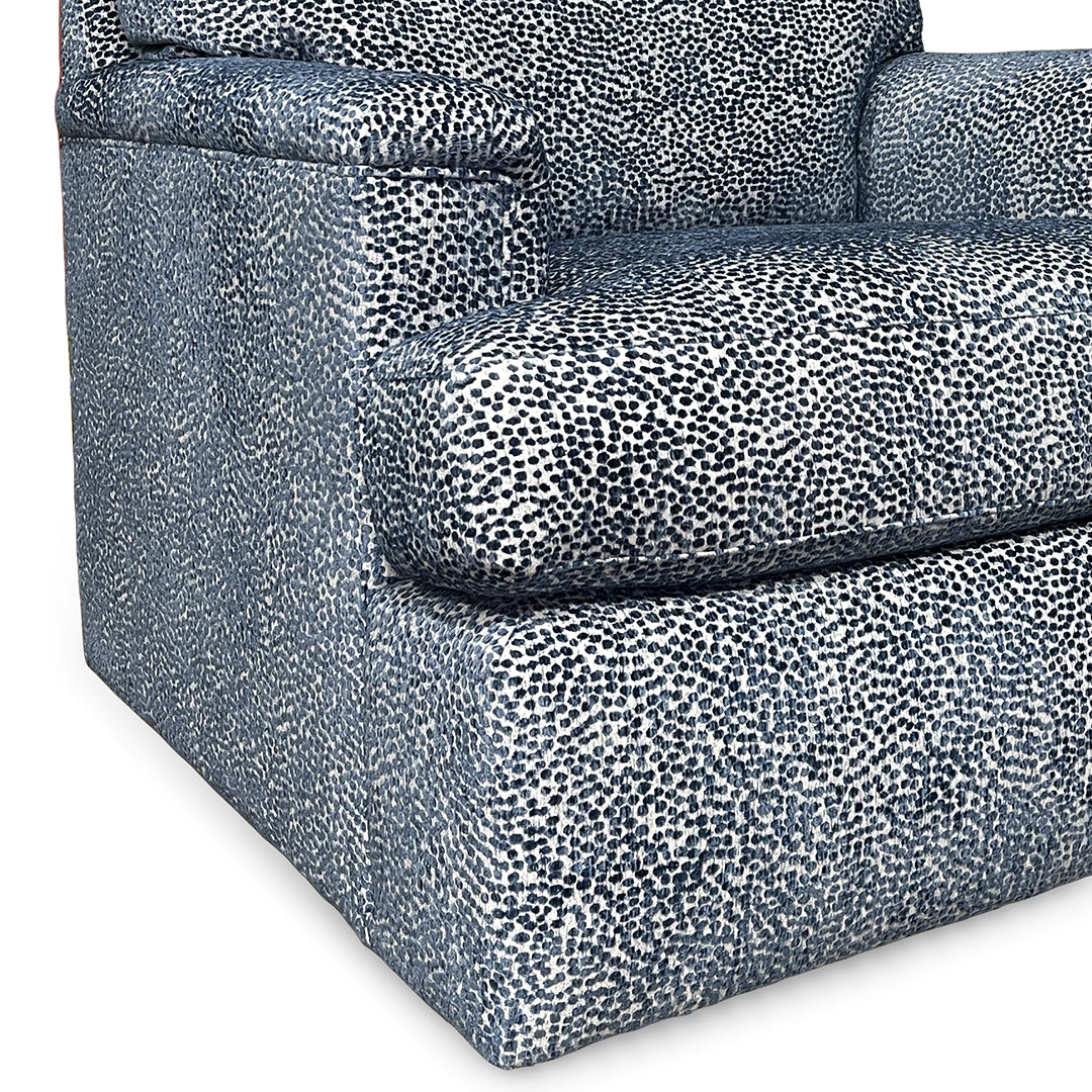 Tracy Swivel Chair from Hickorycraft (Craftmaster) in Blue Polyester, Made in USA - Additional view 8
