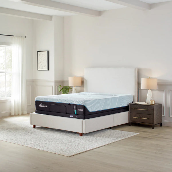Tempur-Pedic ProAdapt Smart Hybrid mattress
