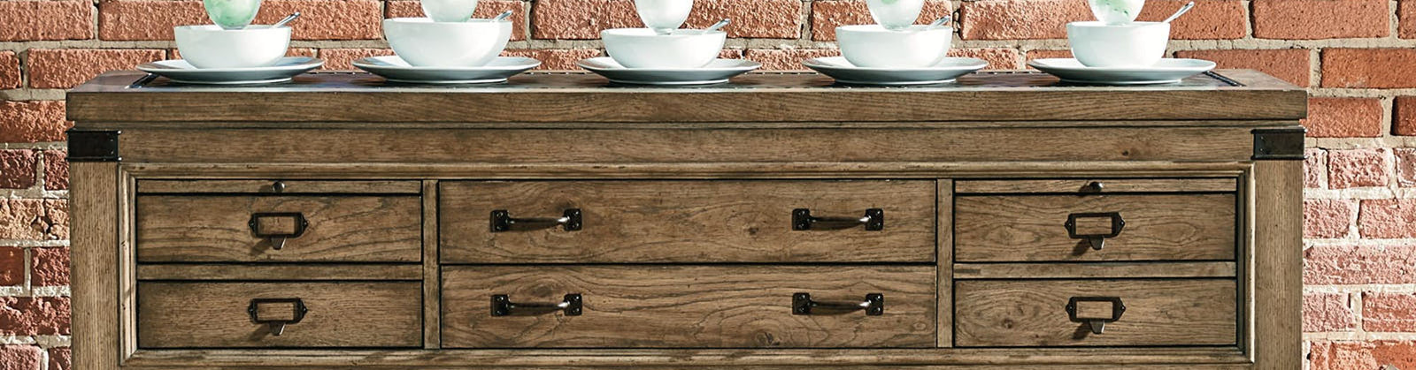 Cabinets & Credenzas