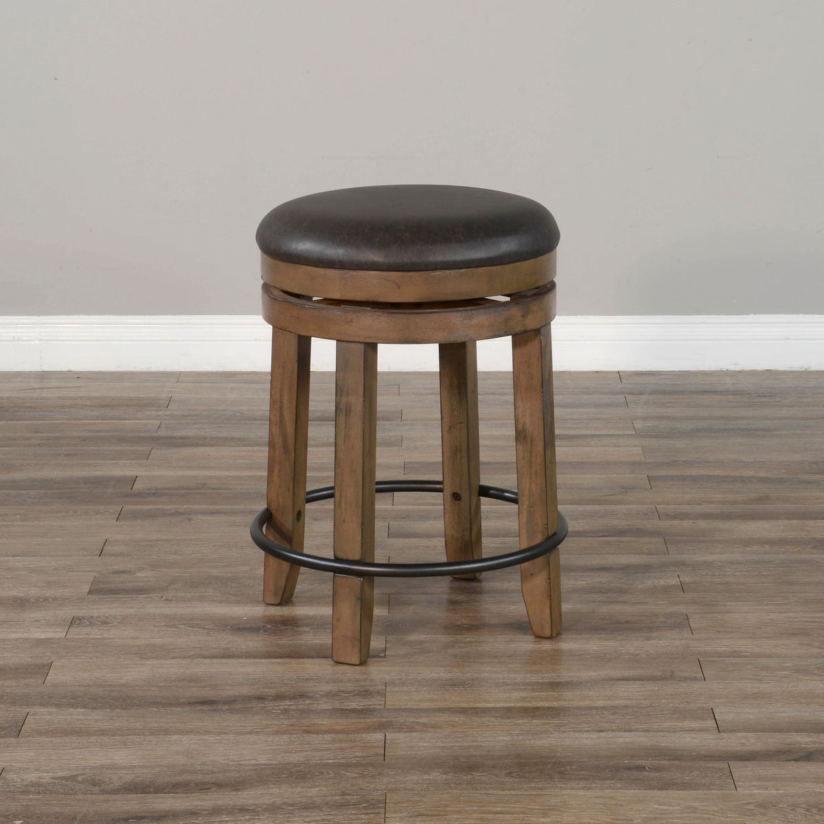 Buckskin Barstool with Cushion