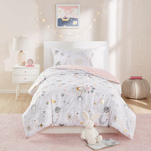 Celia Comforter Set