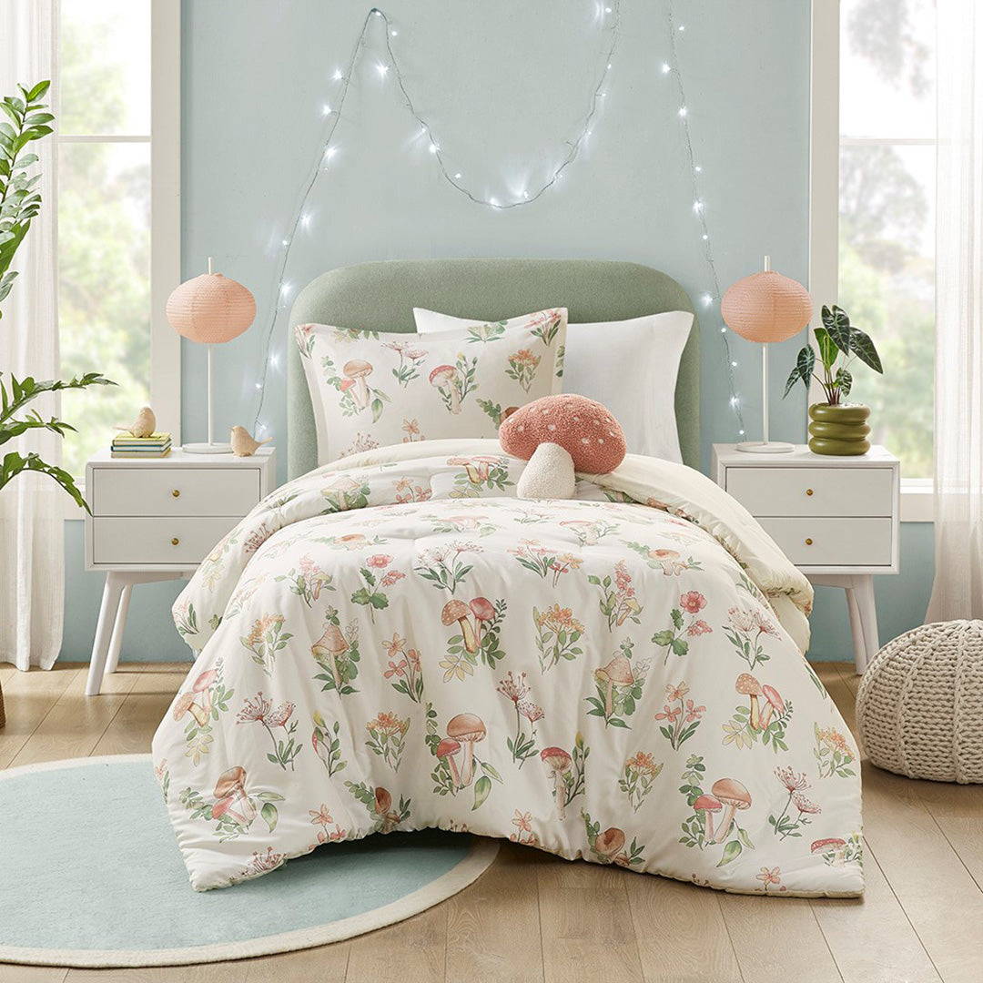 Gwen Garden Comforter Set