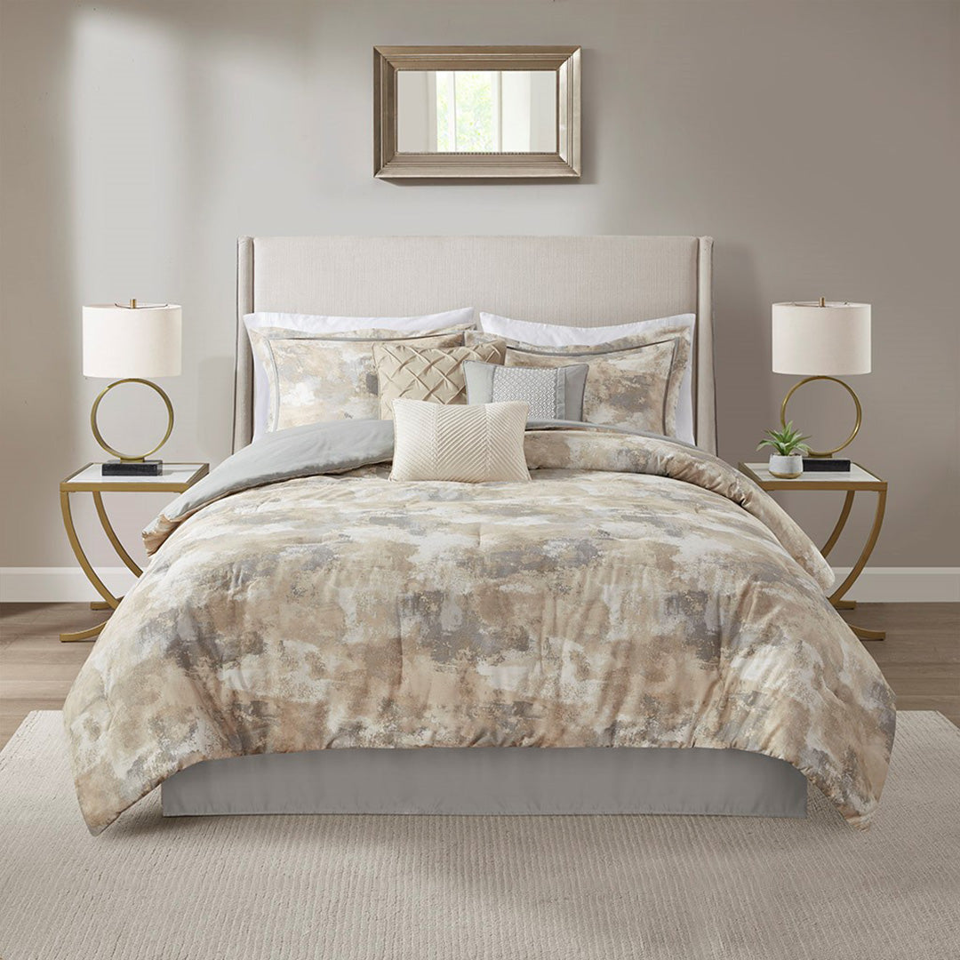 Beacon Comforter Set