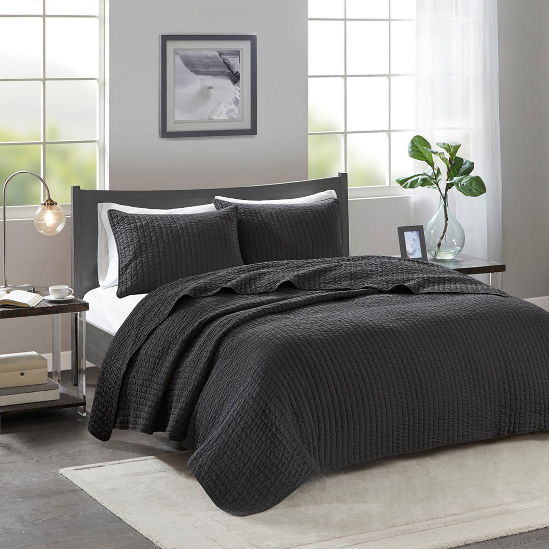 Keaton Black Coverlet Set