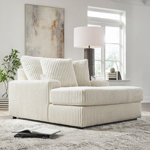 Lindyn Chaise