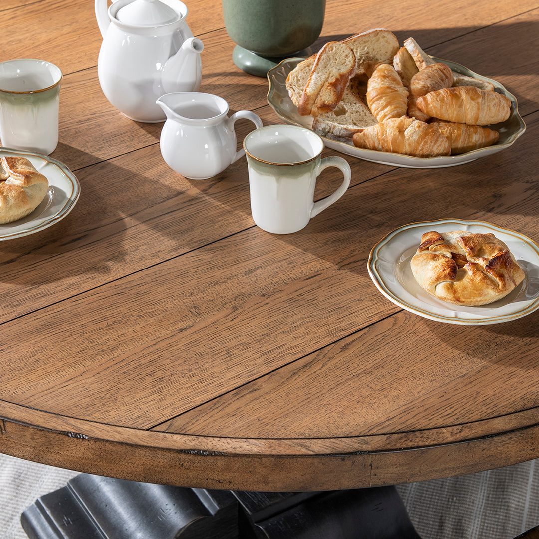 Vintage Market Round Dining Table