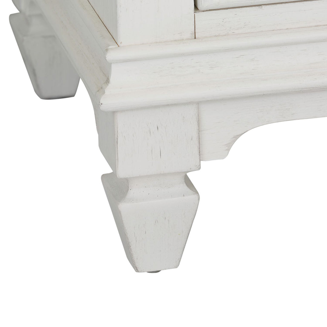 Allyson Park Dresser