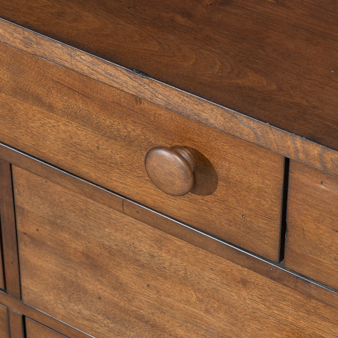 Lake House Dresser from Legacy Classic Furniture in Veneer - Detail view
