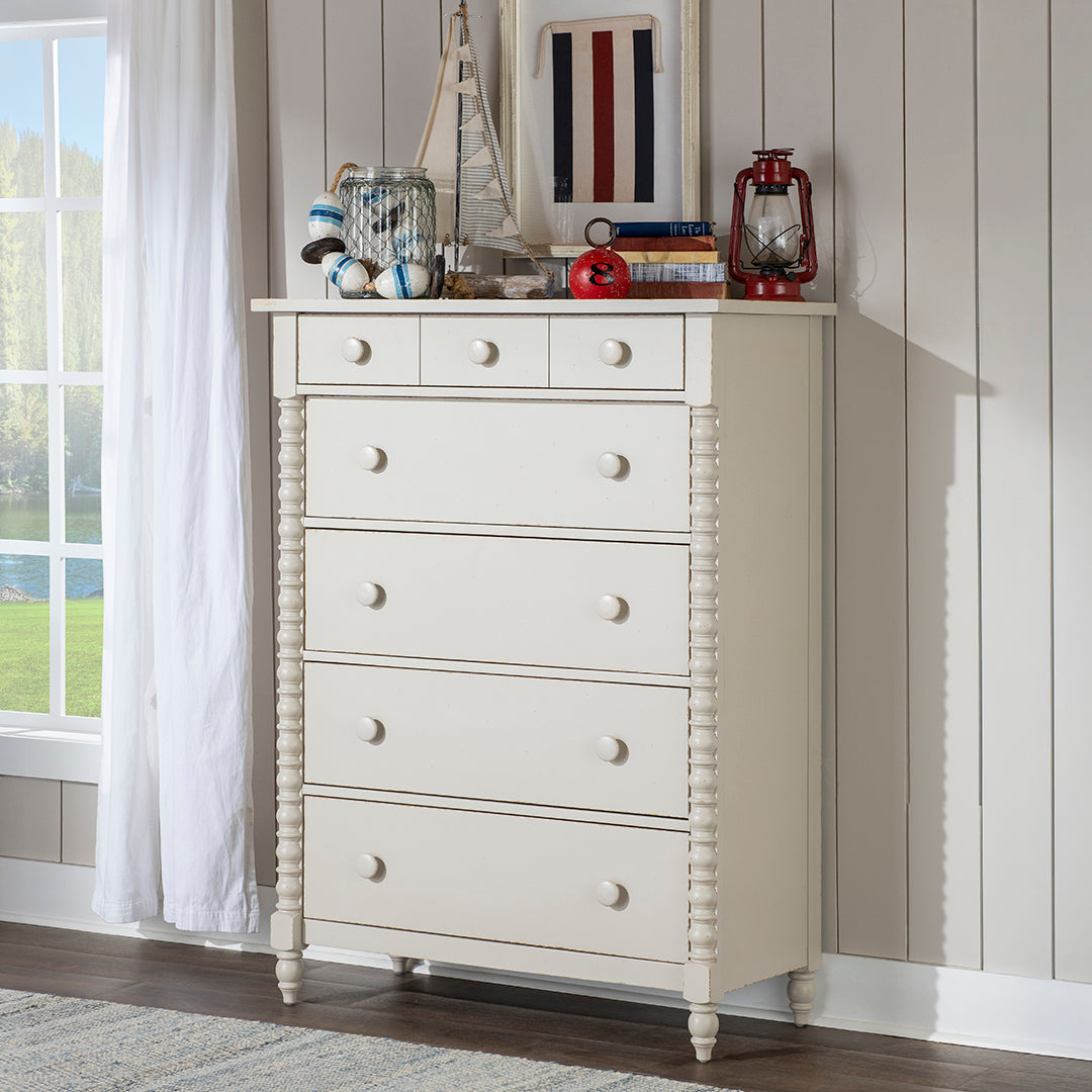 Lake House Chest from Legacy Classic Furniture in Veneer - Lifestyle view