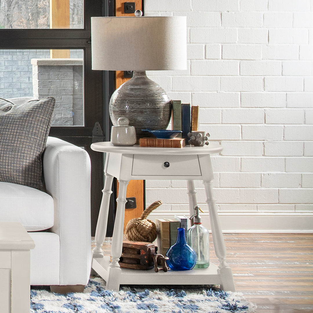 Lake House End Table from Legacy Classic Furniture in Veneer - Closeup detail