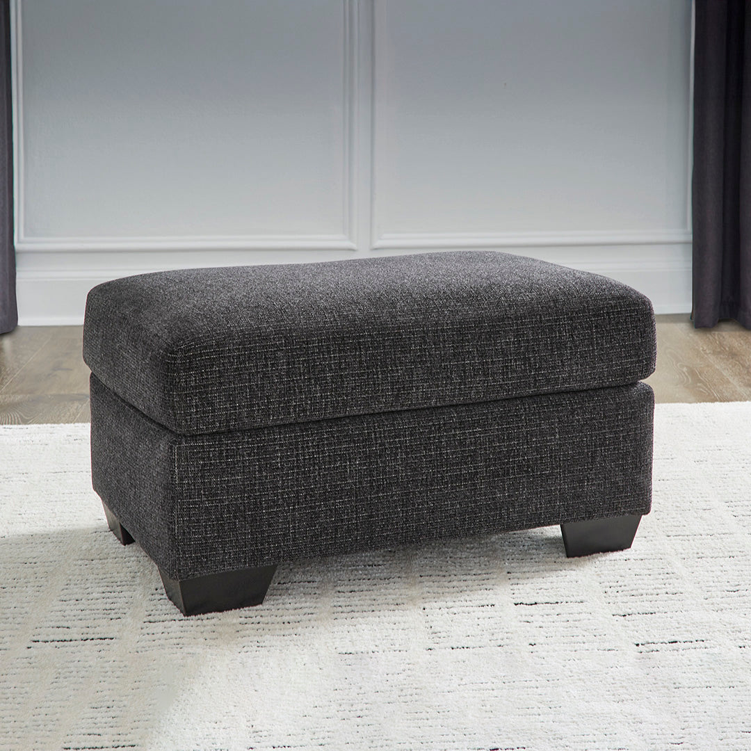 Loreo Ottoman