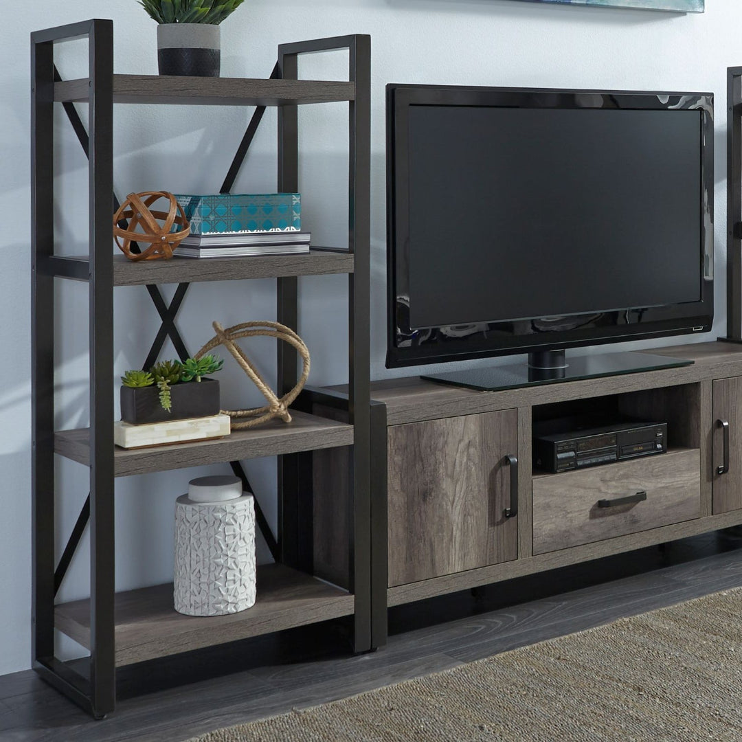 Tanners Creek Pier Display Tower