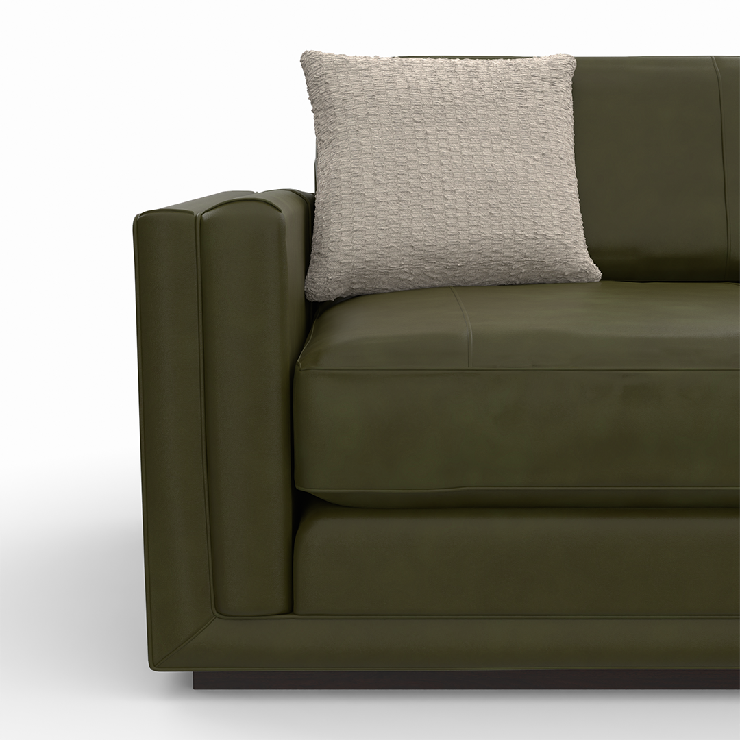 Laci Chair and a Half