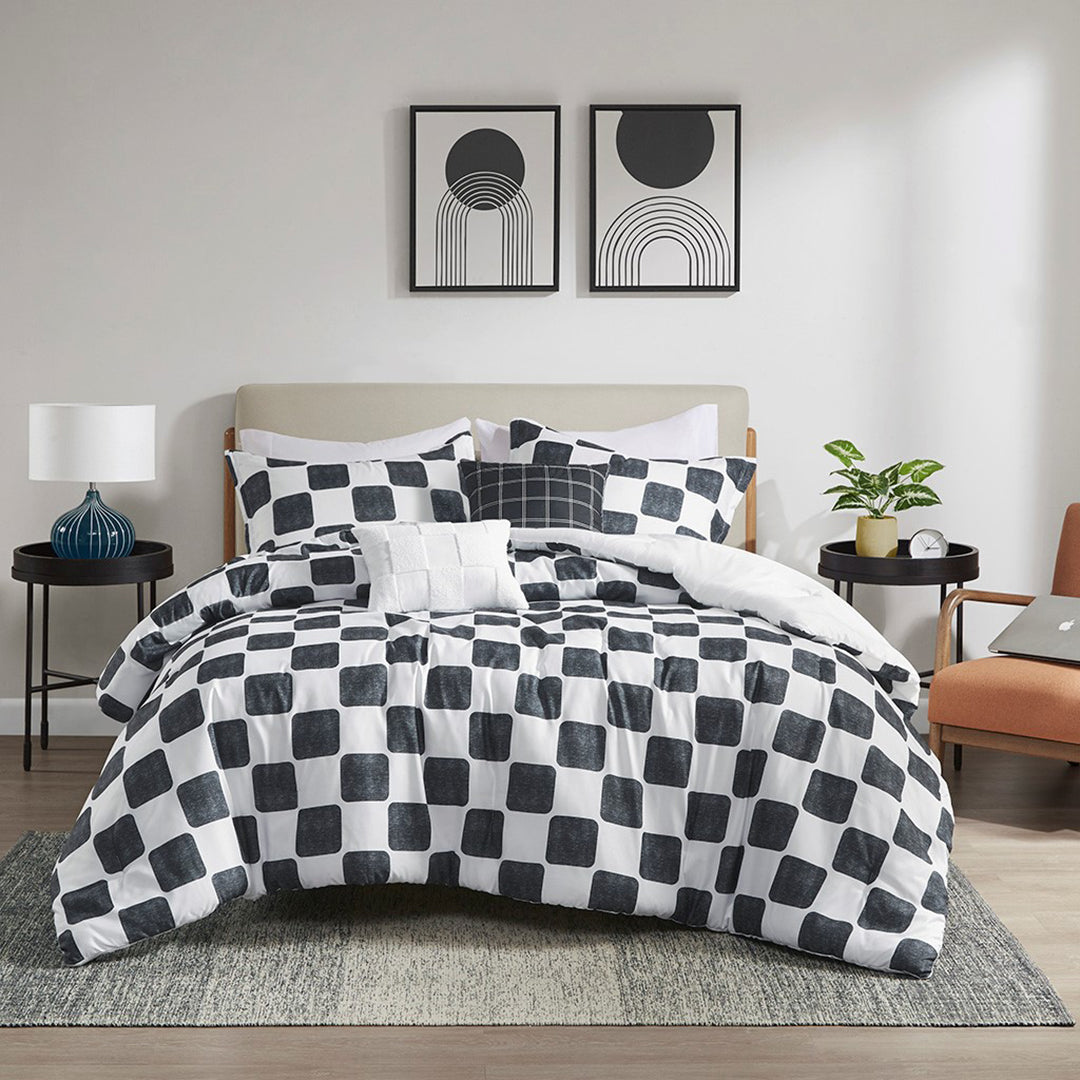 Miley Comforter Set