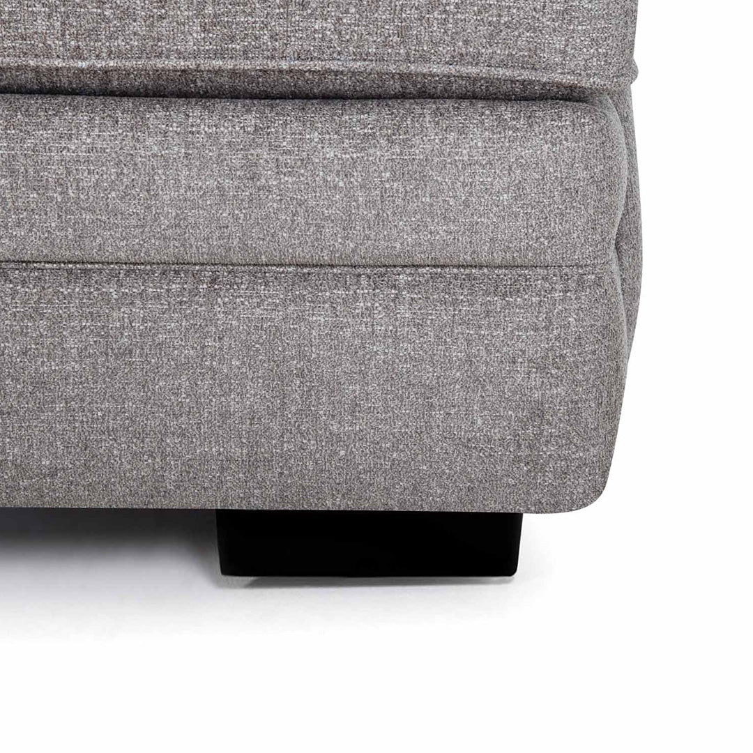Ashton Loveseat