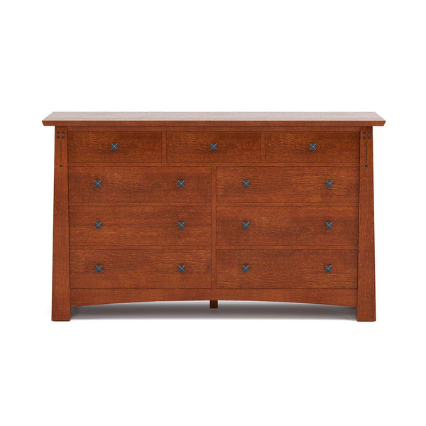 Highlands Master Dresser