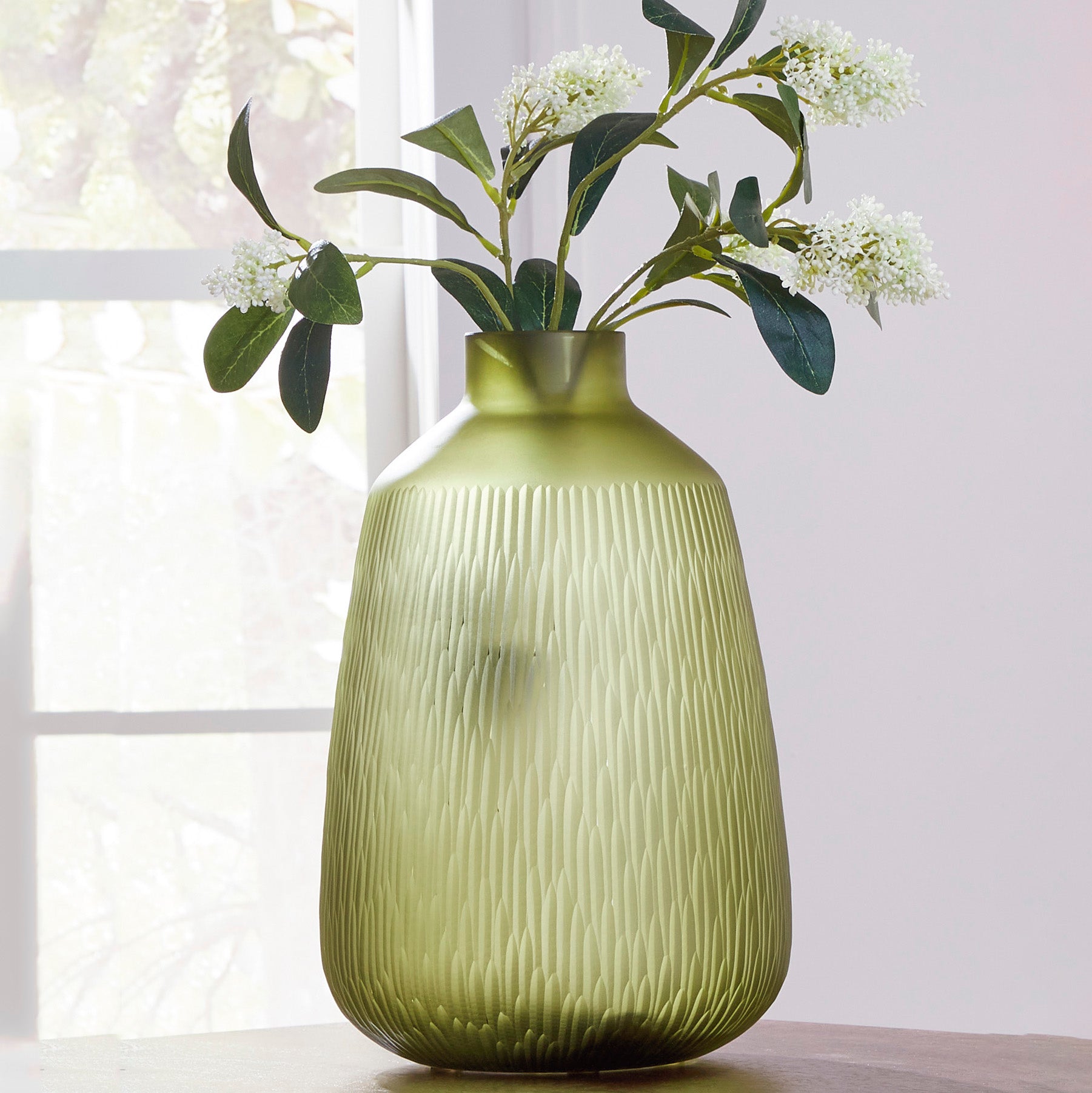 Scottyard Vase I