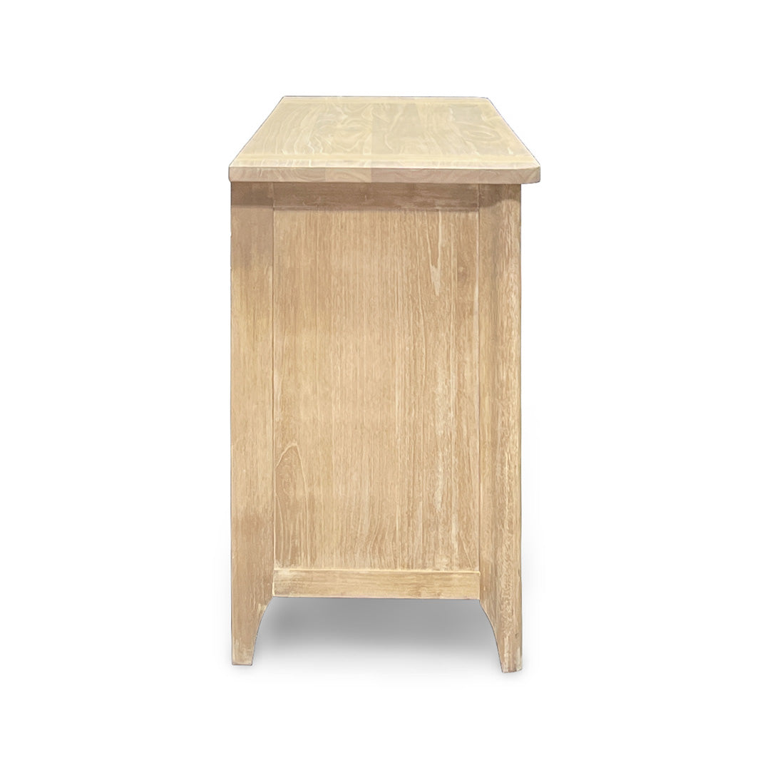 Aria Dresser