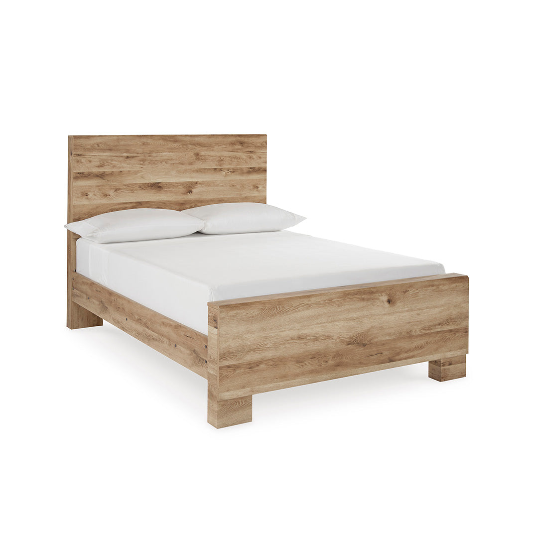 Hyanna Panel Bed