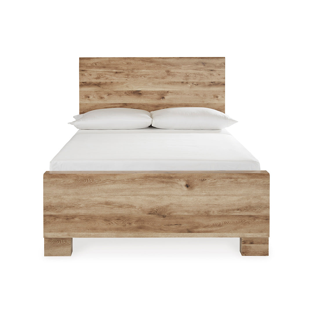 Hyanna Panel Bed