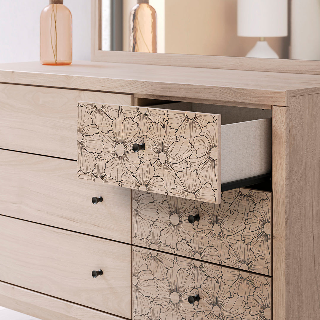 Arloster Dresser