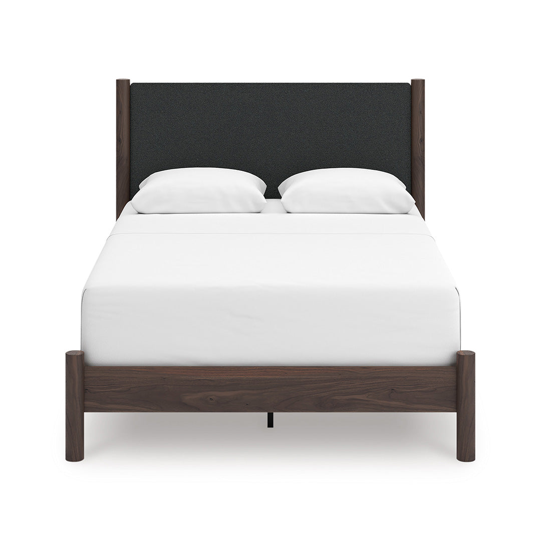 Pamytta Upholstered Bed