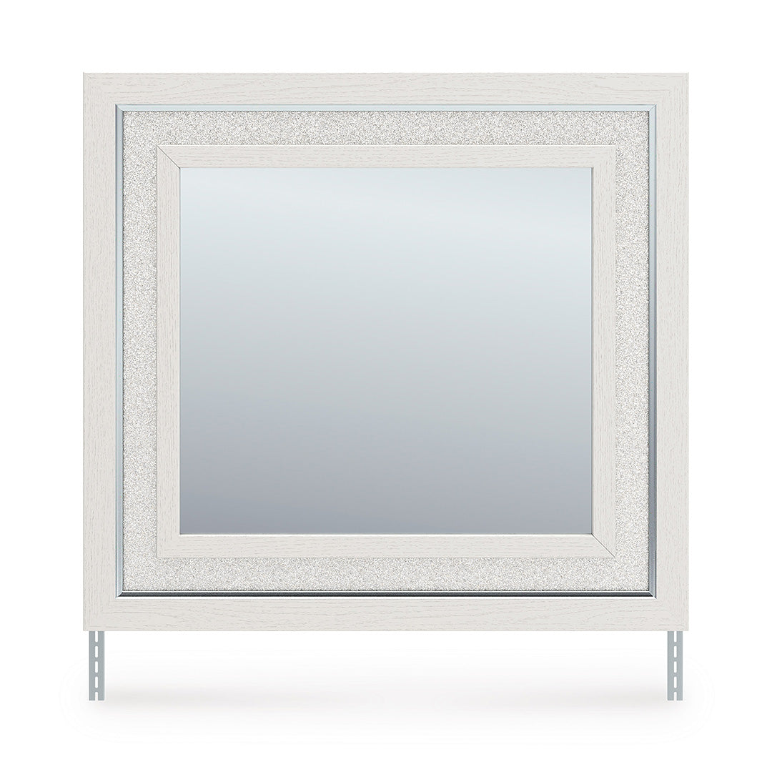 Zuraleus Mirror