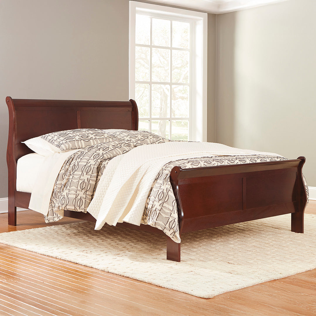 Alisdair Sleigh Bed