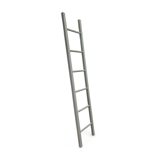 Farmhouse Blanket Ladder
