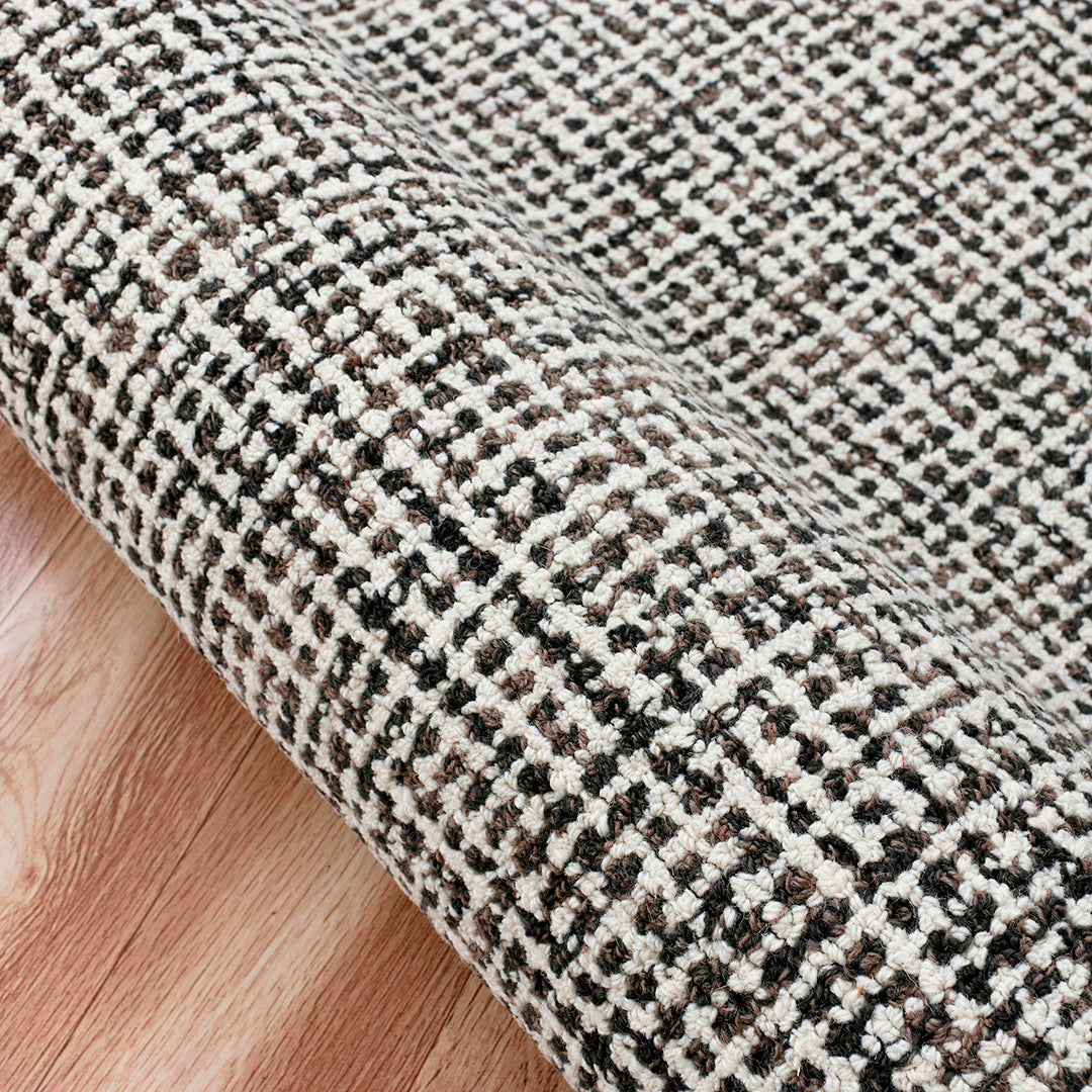 Criss Cross Gray Rug