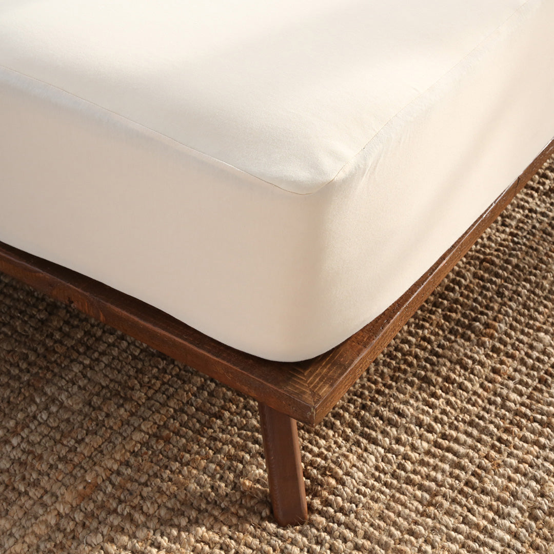 Avocado Organic Waterproof Mattress Protector