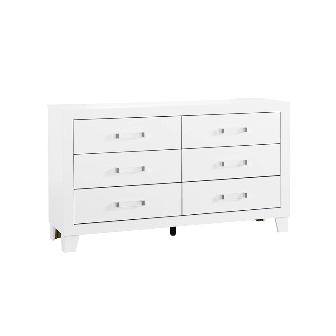 Luccia Dresser