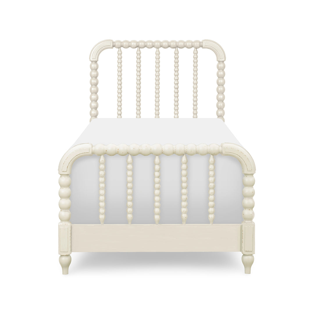 Lake House White Spindle Bed from Legacy Classic Furniture in Queen Veneer - White finish