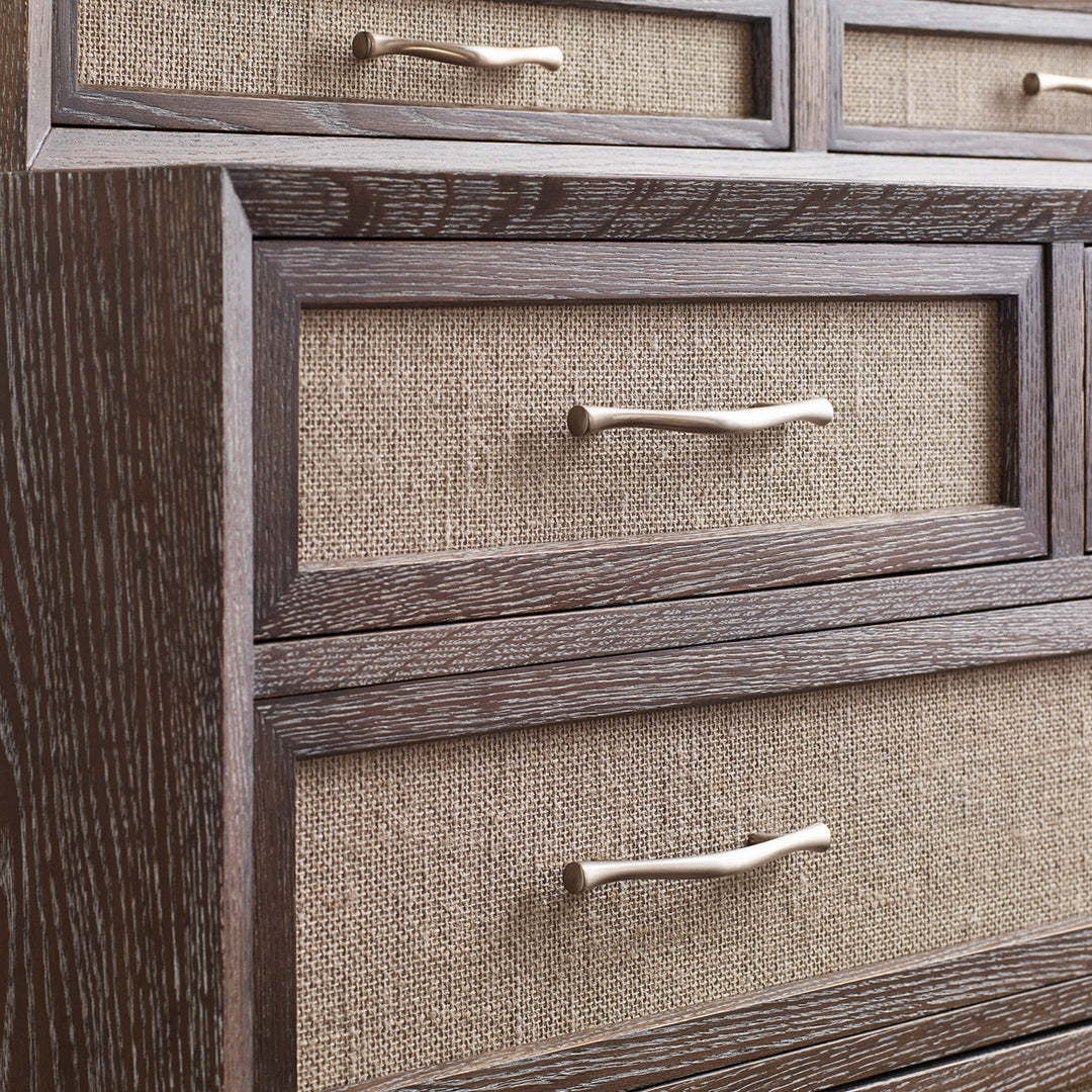 Maidstone Chest with Gallery