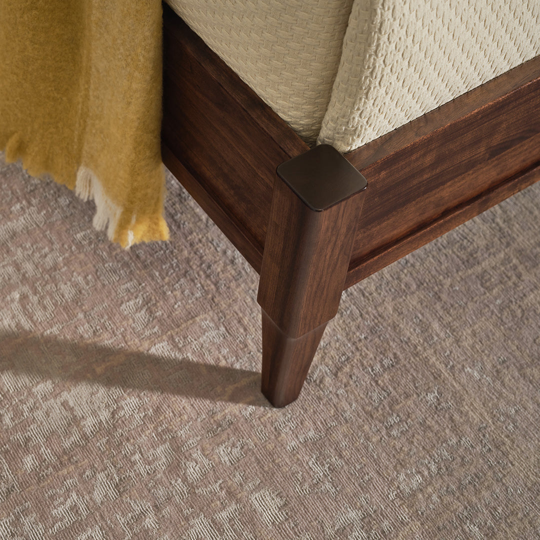 Hudson Valley Spindle Bed - King