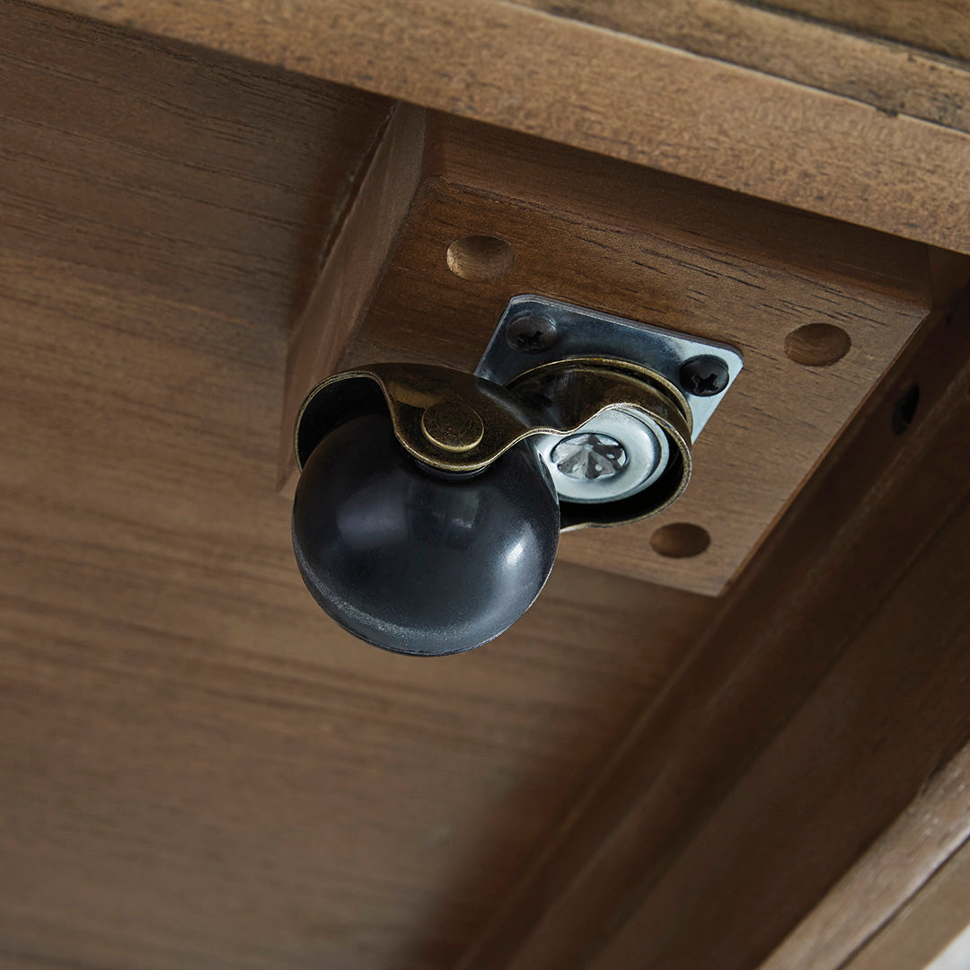 Sharlance Cocktail Table