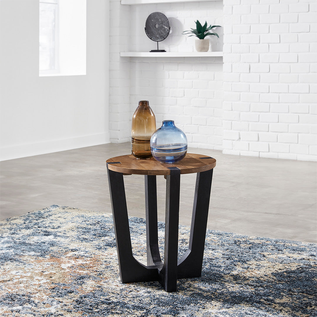 Hanneforth End Table