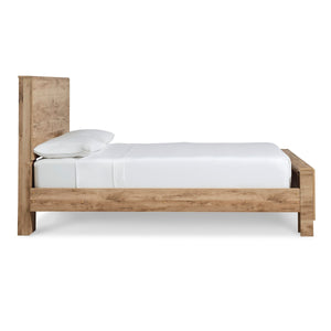Hyanna Panel Bed